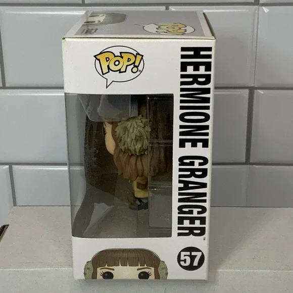 Funko Pop! Vinyl: Harry Potter - Hermione Granger #57 with mandrake - Picture 4 of 7